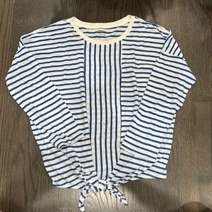 Banana Republic quarter length sleeved shirt size medium